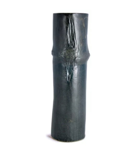 Handgefertigte Bambusvase aus Keramik