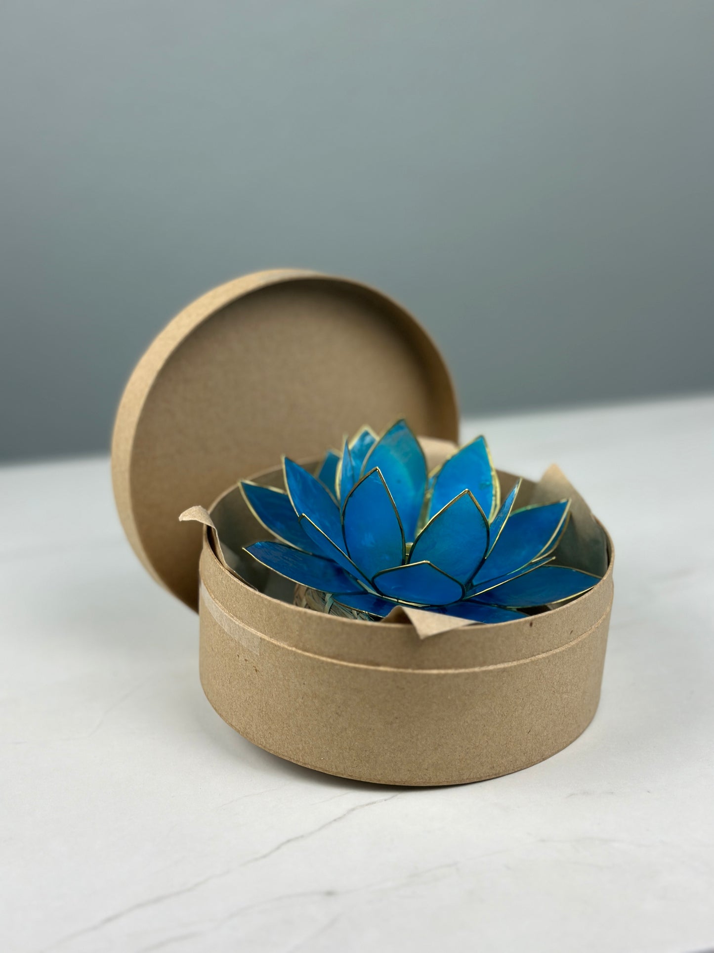 Lotus Teelichthalter - Hellblau Halschakra