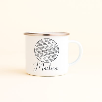 Personalisierte Emaille-Tasse mit Blume des Lebens – handgefertigt in Deutschland