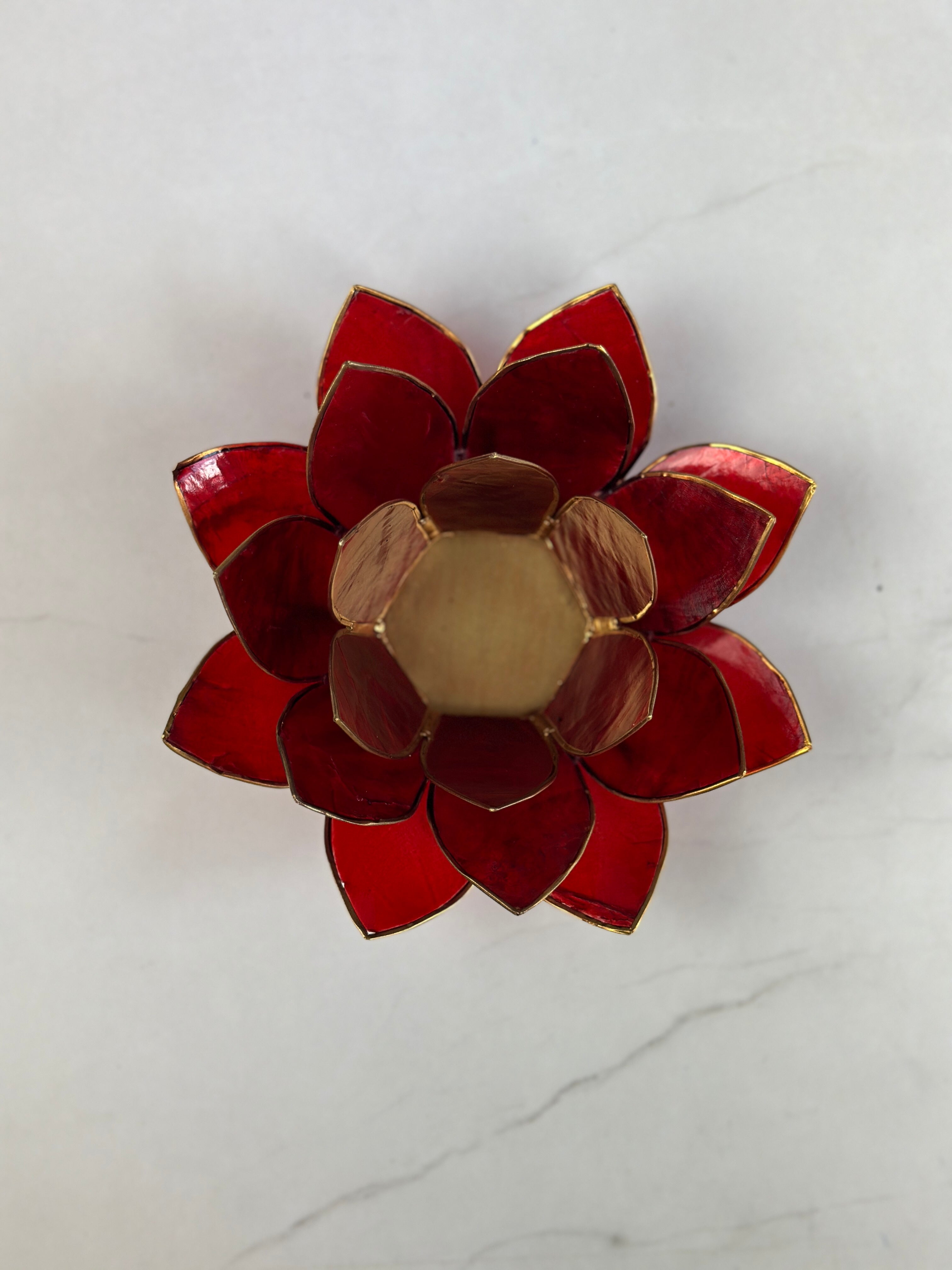 Lotus Teelichthalter - Rot Wurzelchakra: Ruhe & Gleichgewicht