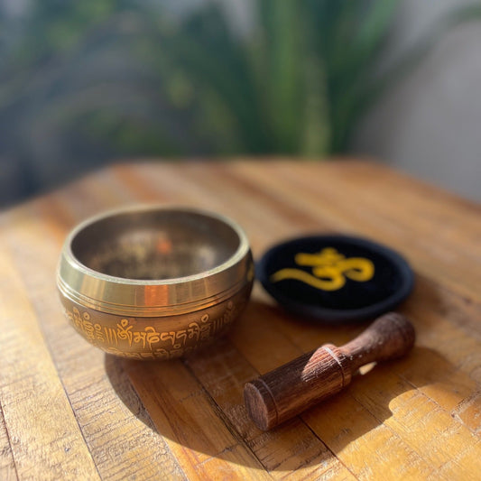 OM Klangschalen mittel -Set mit Geschenkbox