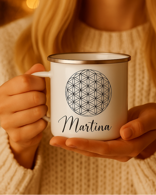 Personalisierte Emaille-Tasse mit Blume des Lebens 
handgefertigt in Deutschland