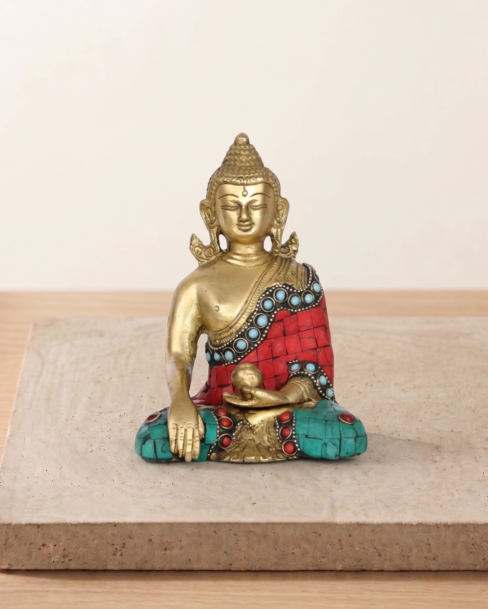 Shakyamuni Buddha – dein dezentes Schutzsymbol aus Handarbeit