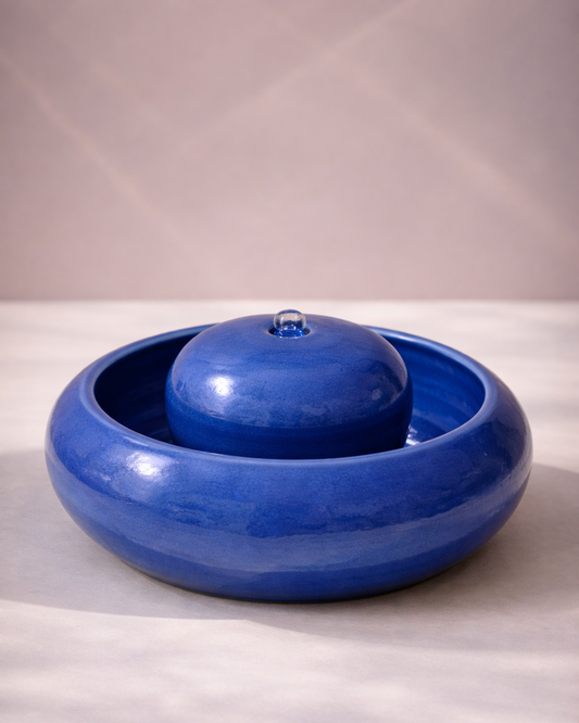 Handgefertigter Feng Shui Keramikbrunnen Blau | Berlin Design