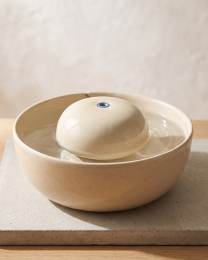 Feng Shui Keramikbrunnen Creme  | Handgefertigter Zimmerbrunnen aus Berlin