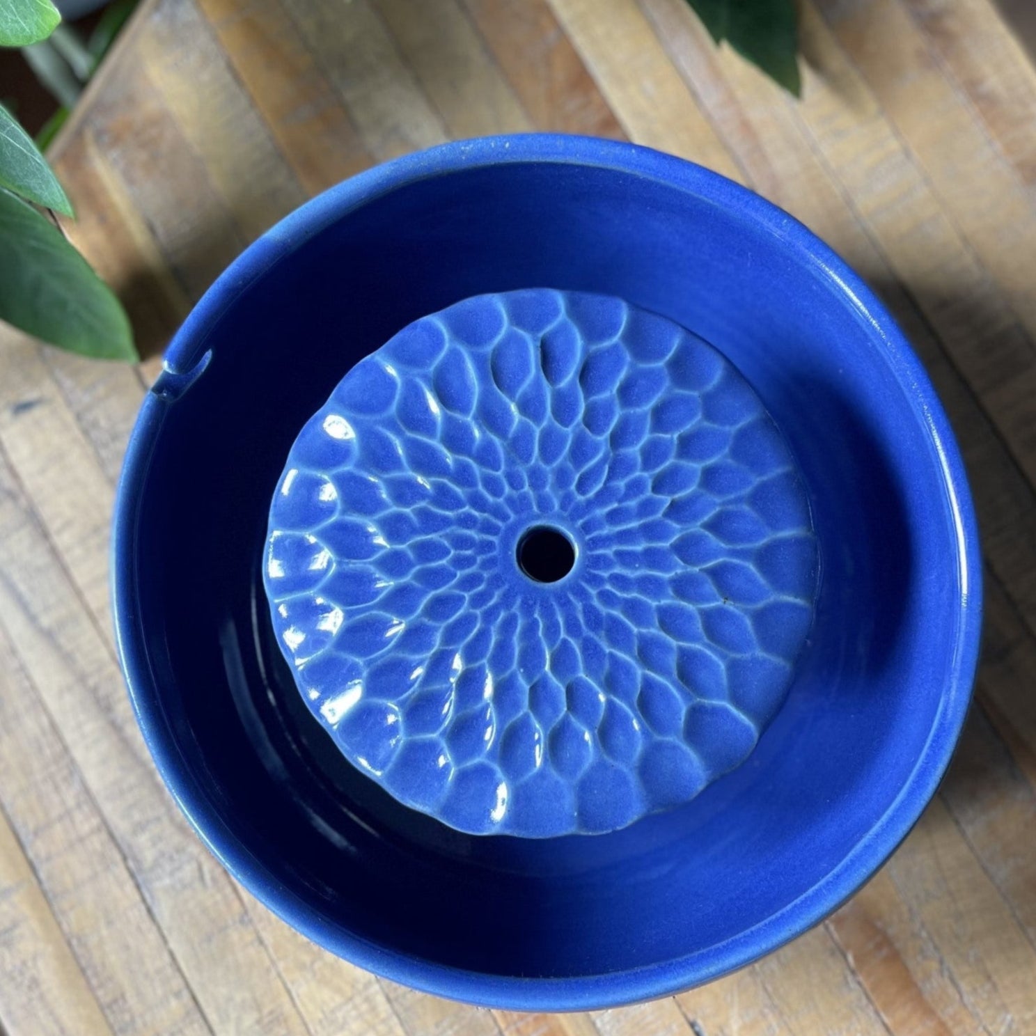 Feng Shui Brunnen Keramik Quelle für Ruhe und Harmonie handgefertigt Ø 25,5 cm