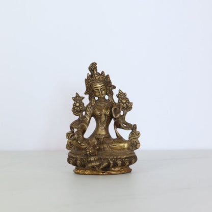Grüne Tara Statue: Symbol der Weisheit und des Mitgefühls